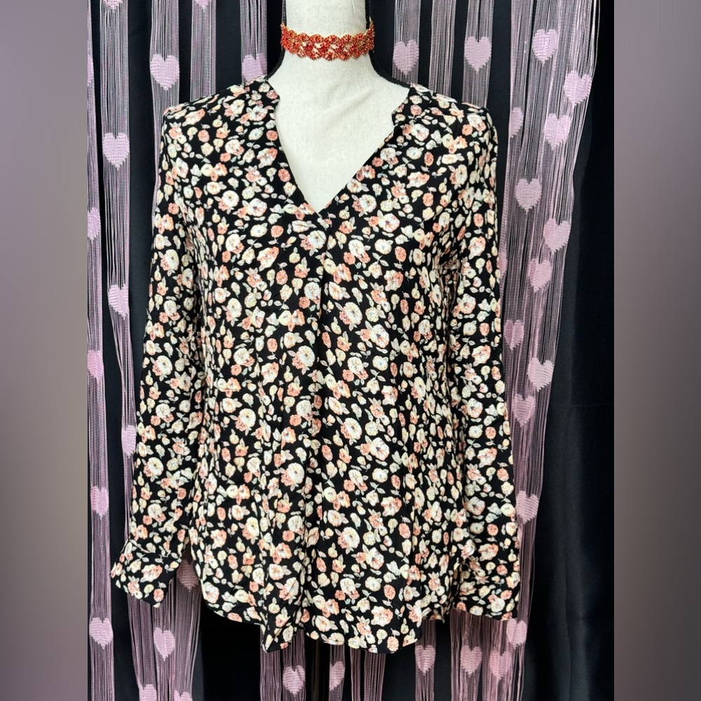 Karissa & Me Women's Size S NWT Long Sleeve Floral Popover Blouse Black $44